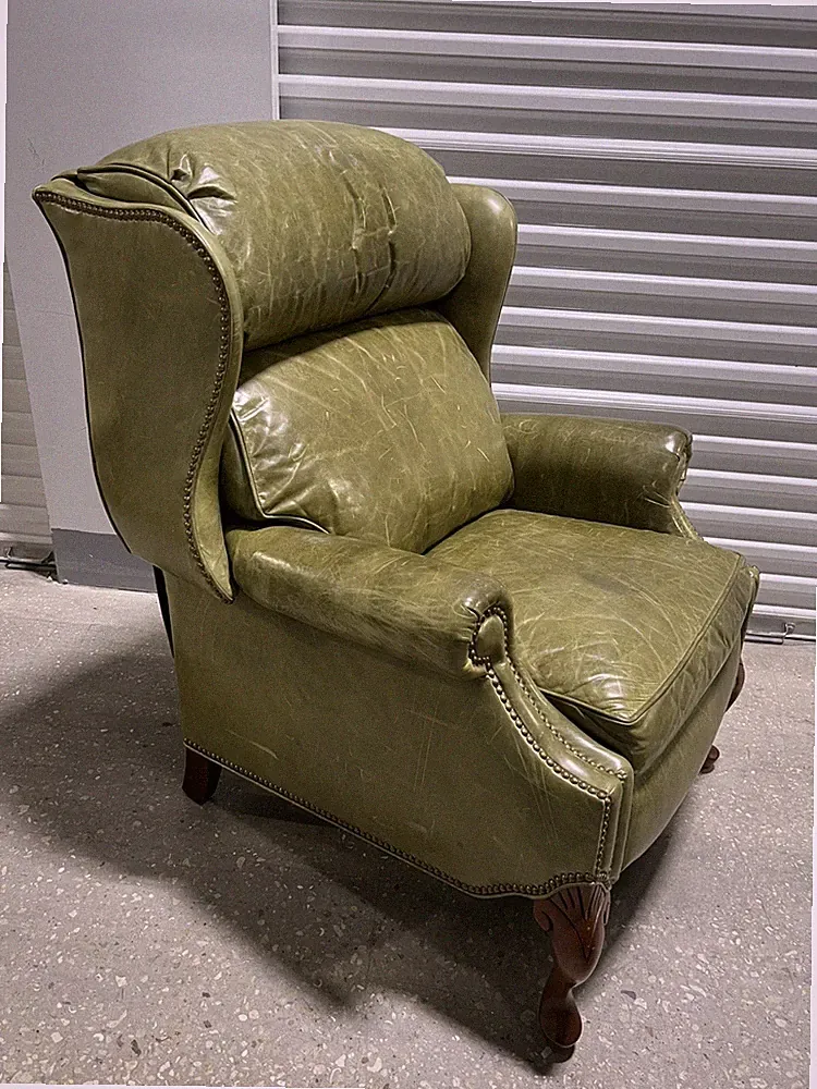 Beautiful Hancock & Moore Green Leather Recliner With Nail Head Trim. USA Made
