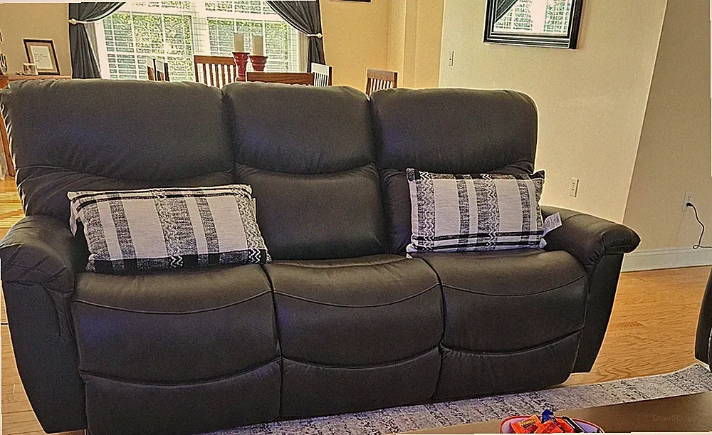 Leather lazboy electrical sofa and loveseat. Lumbar support, and head support